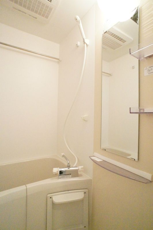 リブリ・アジール・リラ 風呂画像