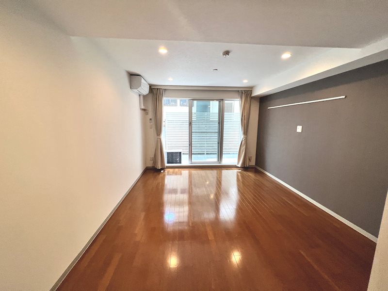 エストコート リビング