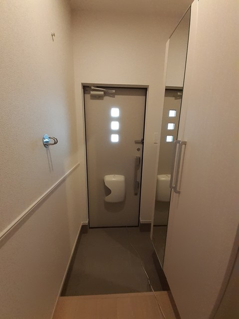 ラ　クレメント 玄関