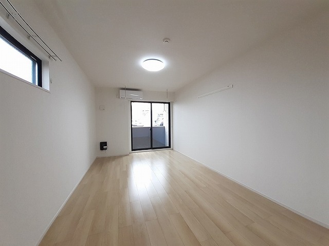 グリーチネモンテ リビング