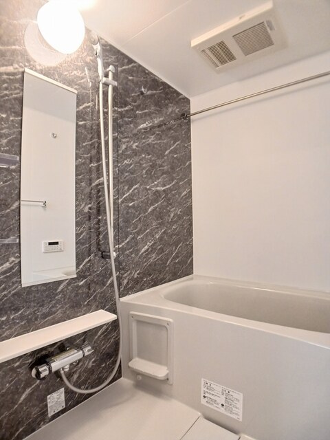 ラ・セラ・ボヌール 風呂画像