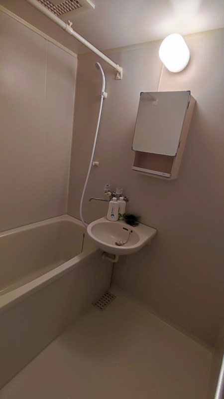 ハイ　ビレッジ   風呂画像