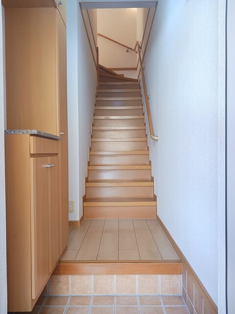 ヴィラ・ミコハタ 玄関