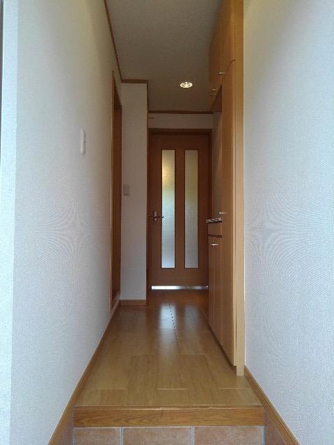 ハレアカラ西鎌倉 玄関