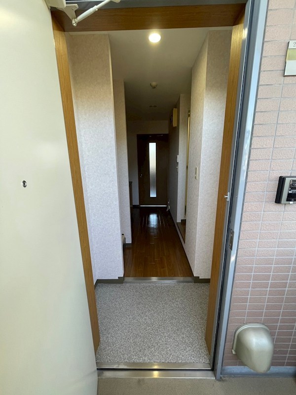 ベーネパラッツォアキ2 玄関