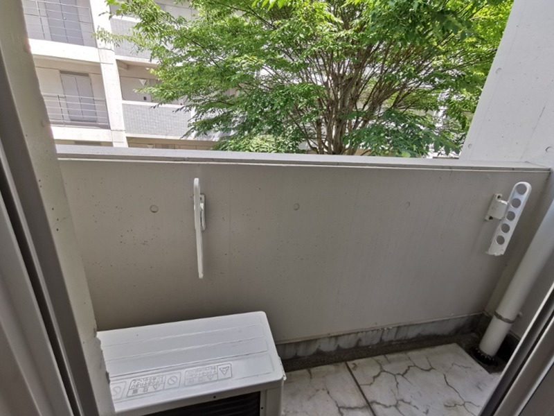 ヒルクレストアツギ ベランダ