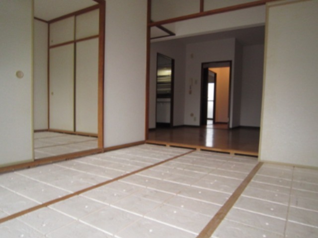 コンフォート鵠沼Ⅰ リビング