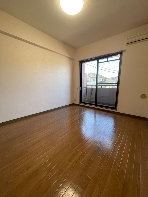 ベーネパラッツォアキ2 リビング