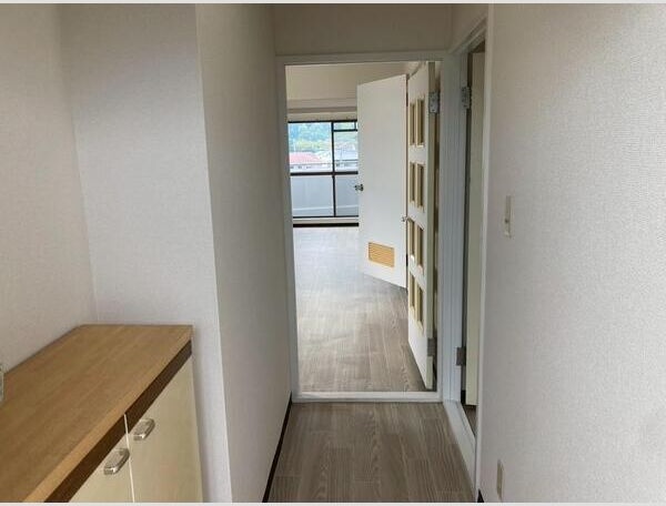 ボヌール秦野Ⅰ 玄関