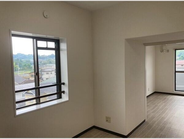 ボヌール秦野Ⅰ リビング