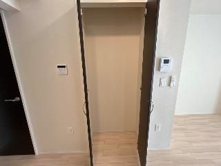 ヴィラ・アズ－ルＢ その他9