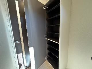 ヴィラ・アズ－ルＢ その他13