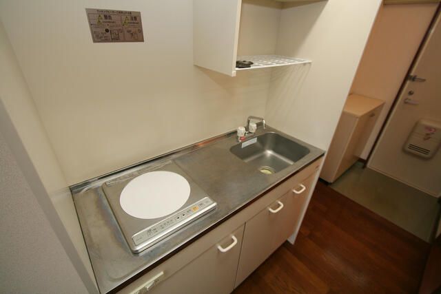 メゾン・ド・カワグチ キッチン