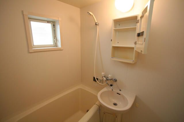 メゾン・ド・カワグチ 風呂画像