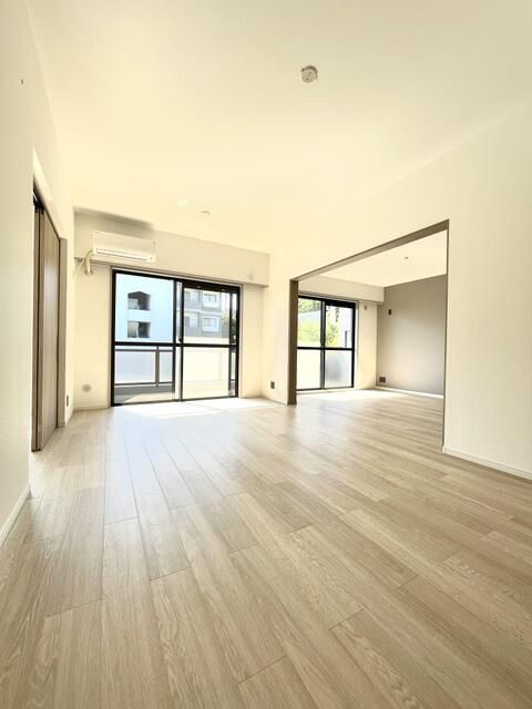 ＶＩＬＬＡＧＥ森の里　Ａ号棟 リビング