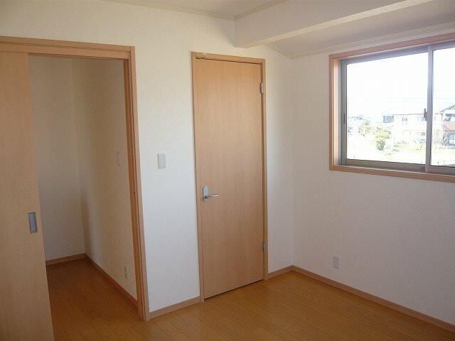 アザレアＢ ベッドルーム