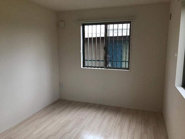 コンフォール ベッドルーム