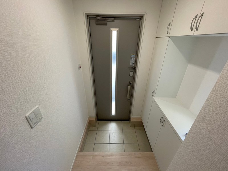 Ｓｕｍａｉ－ｔｏ大和市代官０１ 玄関