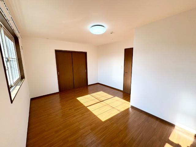 ヴィラ・ドレッセ ベッドルーム