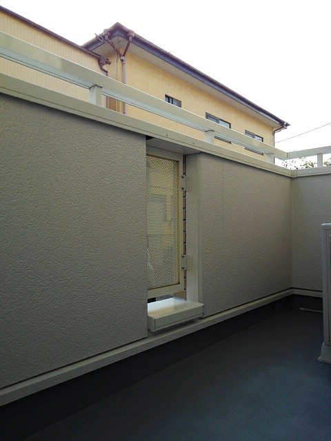 カルム中庭 ベランダ