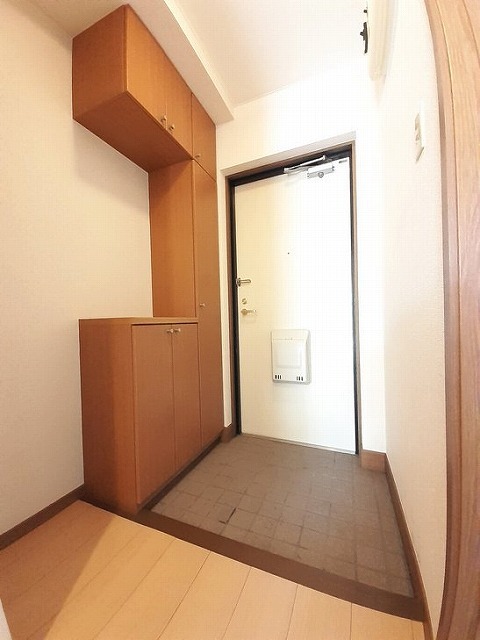 エスポワ－ルいずみ野 玄関