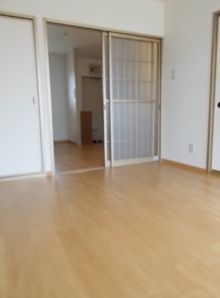 リバーマウス リビング