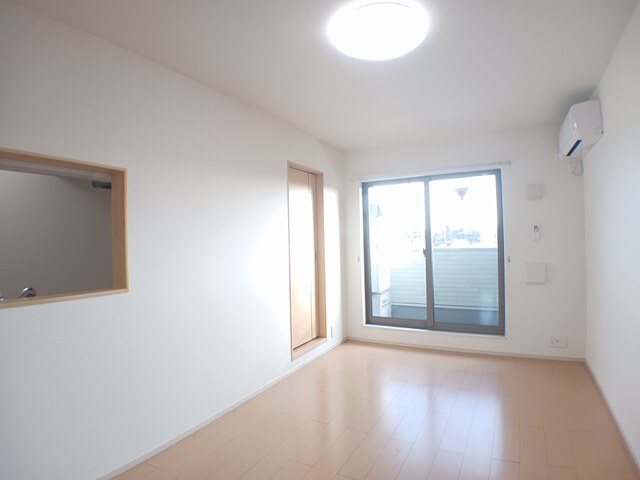 ロワ・クレール リビング