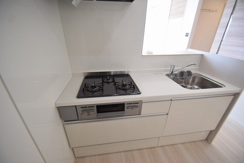 エミグランド愛甲石田 キッチン