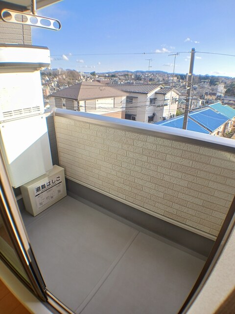 ロワ・クレール ベランダ