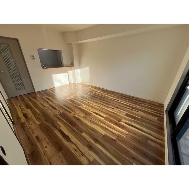 ブールヴァル秦野 リビング