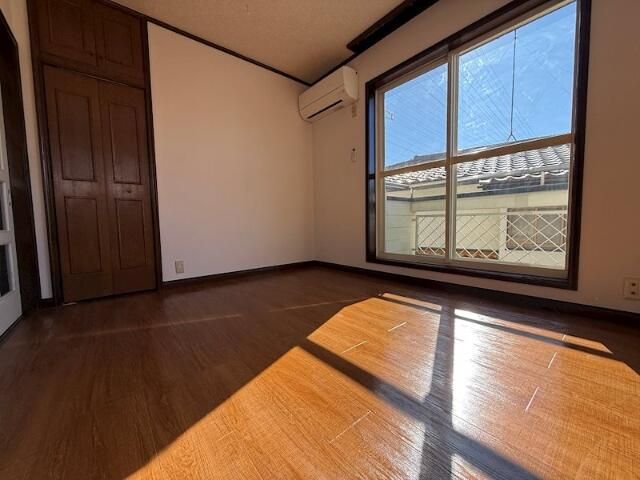 メゾン羽太 ベッドルーム