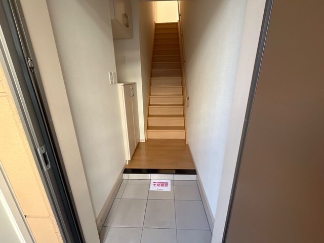 メル・ヴォワール 玄関