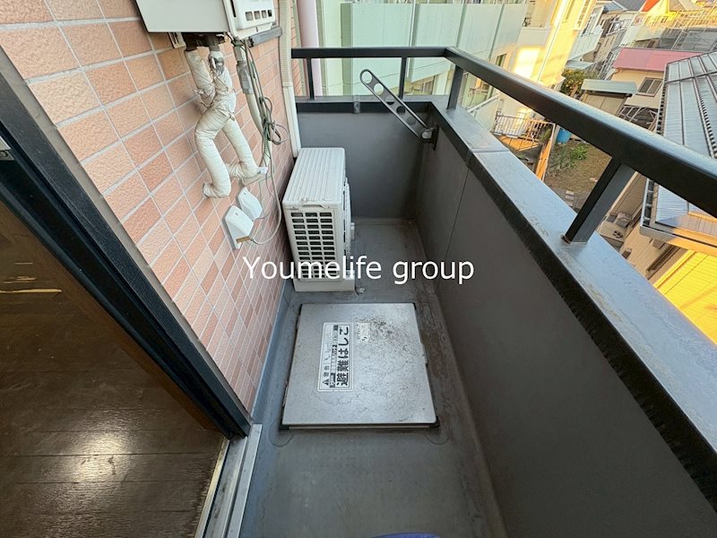 ミレニアム・ヒルズ ベランダ