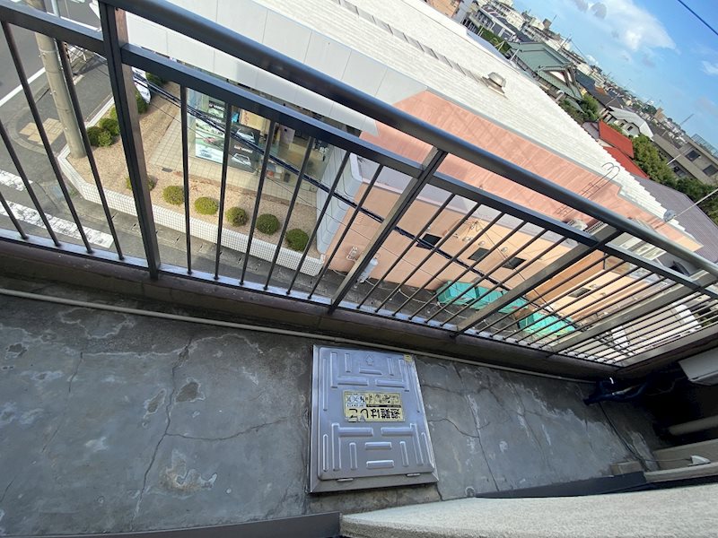 白根ビル ベランダ