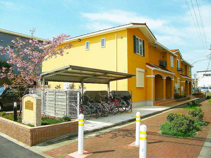 メゾンファミーユ 204号室 外観