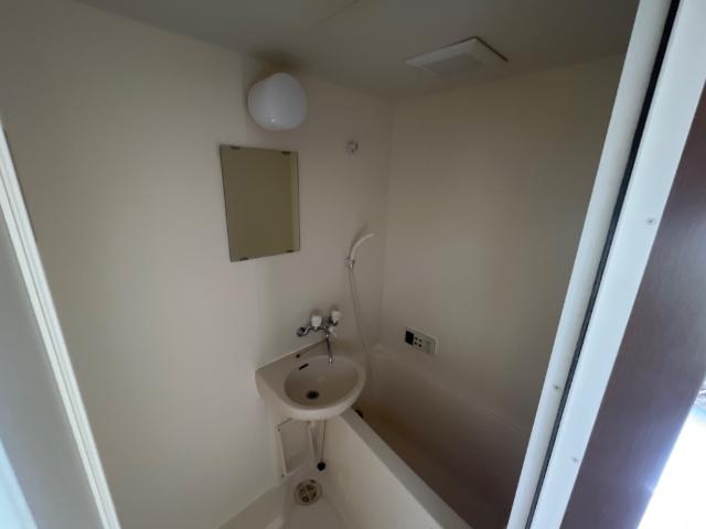 ロズウェルシブヤ 風呂画像