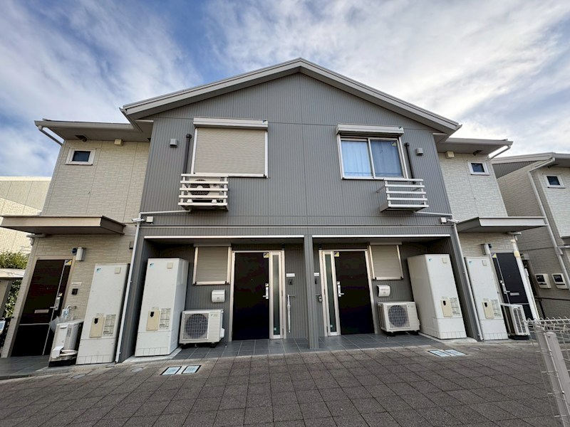 ザ・パーシモン　B 102号室 外観