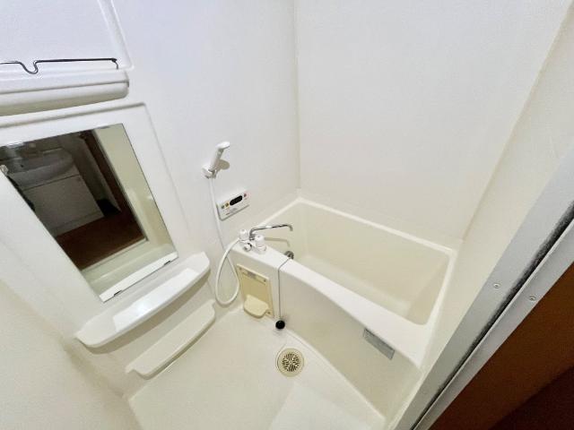 メゾン・ラクウショウ 風呂画像