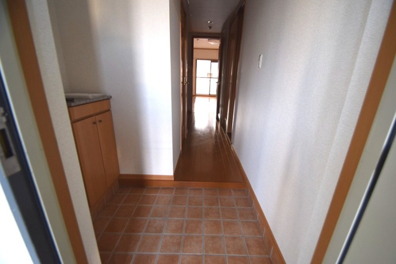 ベルフロースト 玄関