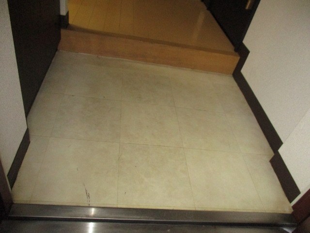 ネオポリストキワⅦ 玄関