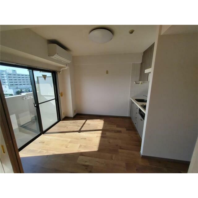 ライオンズプラザ海老名 リビング