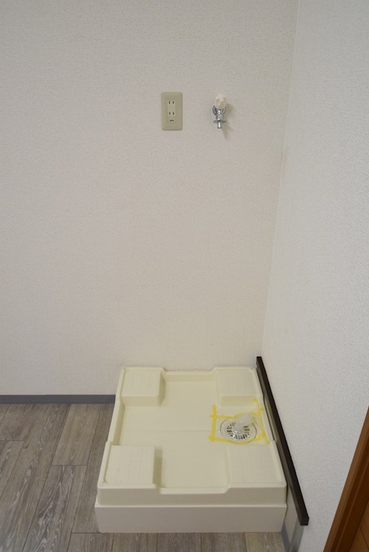 ポルシェ厚木旭町 その他3