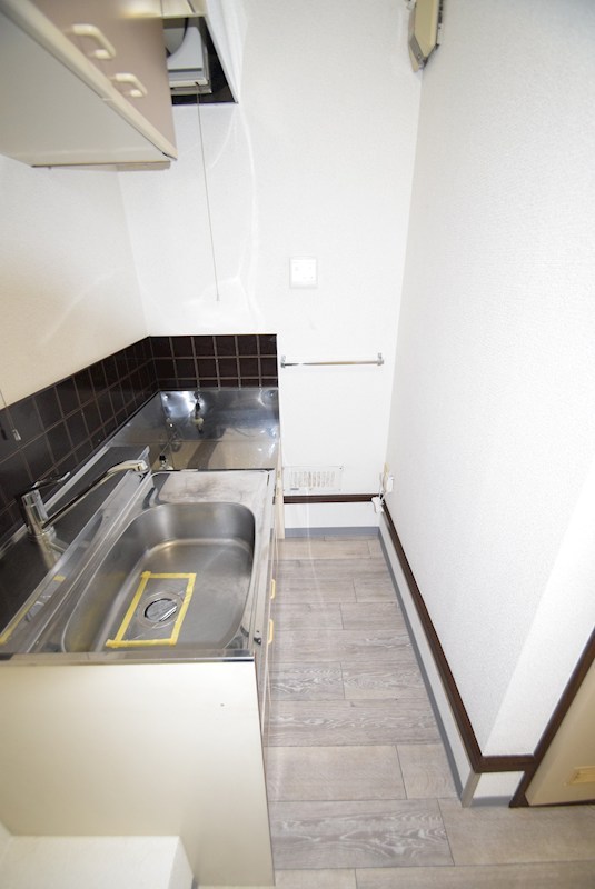 ポルシェ厚木旭町 キッチン