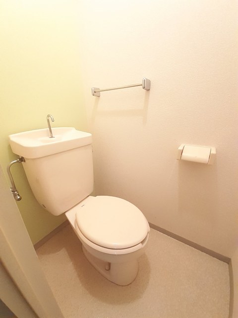 シャトレ湯川Ａ その他4