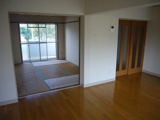 コーポ渡辺 ベッドルーム