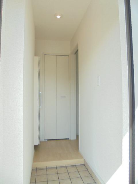 ネオグレイス 玄関