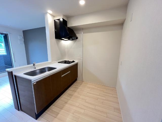 厚木市恩名新築ガレージハウス キッチン