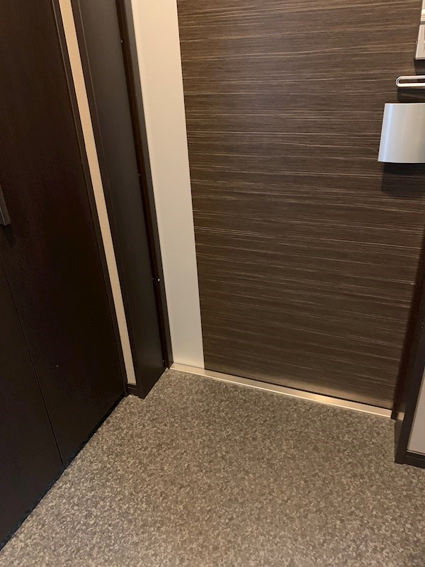 ユニバーサル南藤沢タワー 玄関