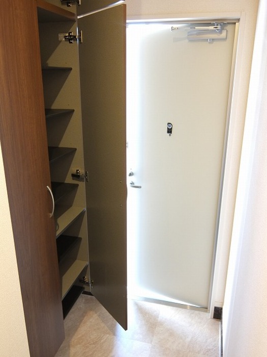 サニーウェル 玄関