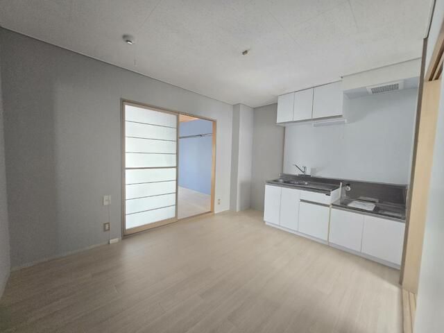 ホワイトハイツ その他9